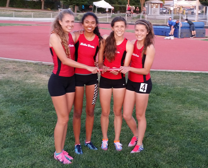 2014 Soph Girls 4 x 400 School Record Team